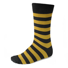 Load image into Gallery viewer, Men&#39;s black and gold striped sock