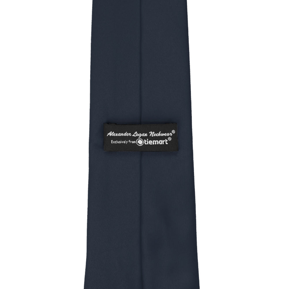 necktie color for dark blue long sleeves
