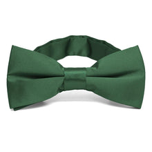 Load image into Gallery viewer, Forest Green Band Collar Bow Tie