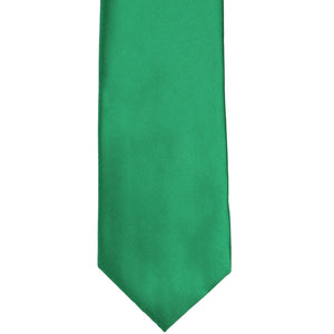 Front bottom view of a kelly green solid tie