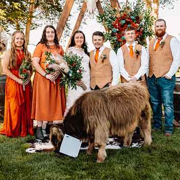 A Utah Fairytale: Emily and Carder’s Western Wedding