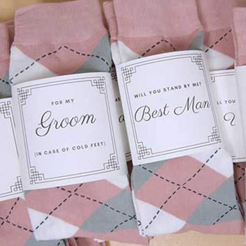 DIY: Free Wedding Sock Labels