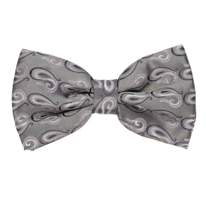 Gray and silver paisley patterned pre-tied bow tie