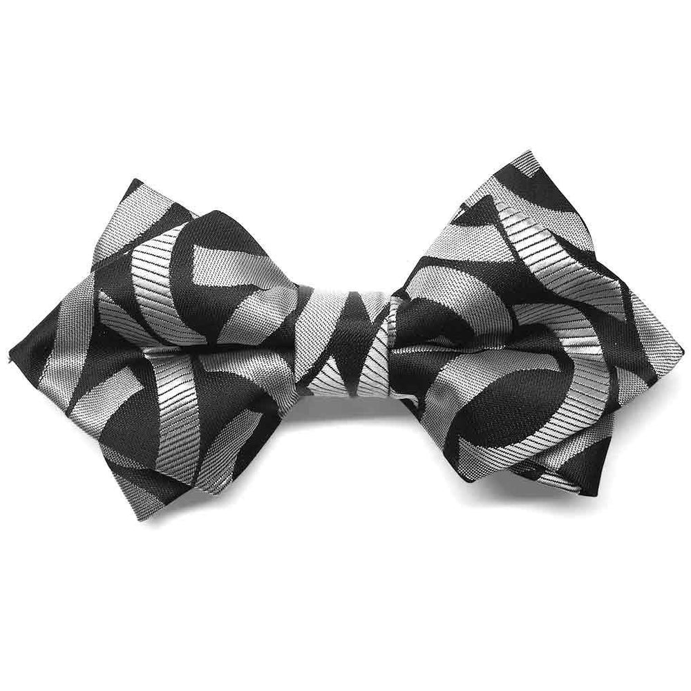 Black and silver link pattern diamond tip bow tie, front view