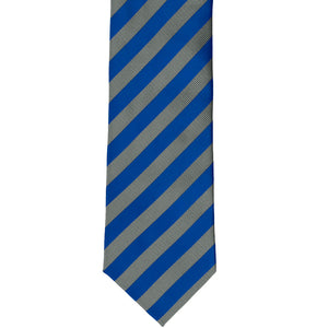 The front of a blue and gray thinner striped tie, with ribbing on the gray stripes