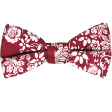 Load image into Gallery viewer, Boys&#39; burgundy and white bow tie