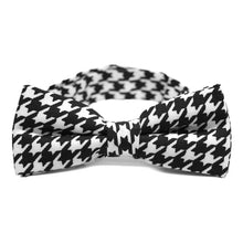 Load image into Gallery viewer, Boys&#39; Houndstooth Bow Tie