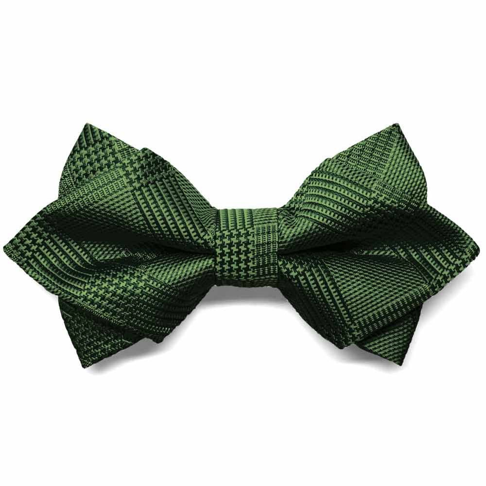 Dark green plaid diamond tip bow tie, close up front view