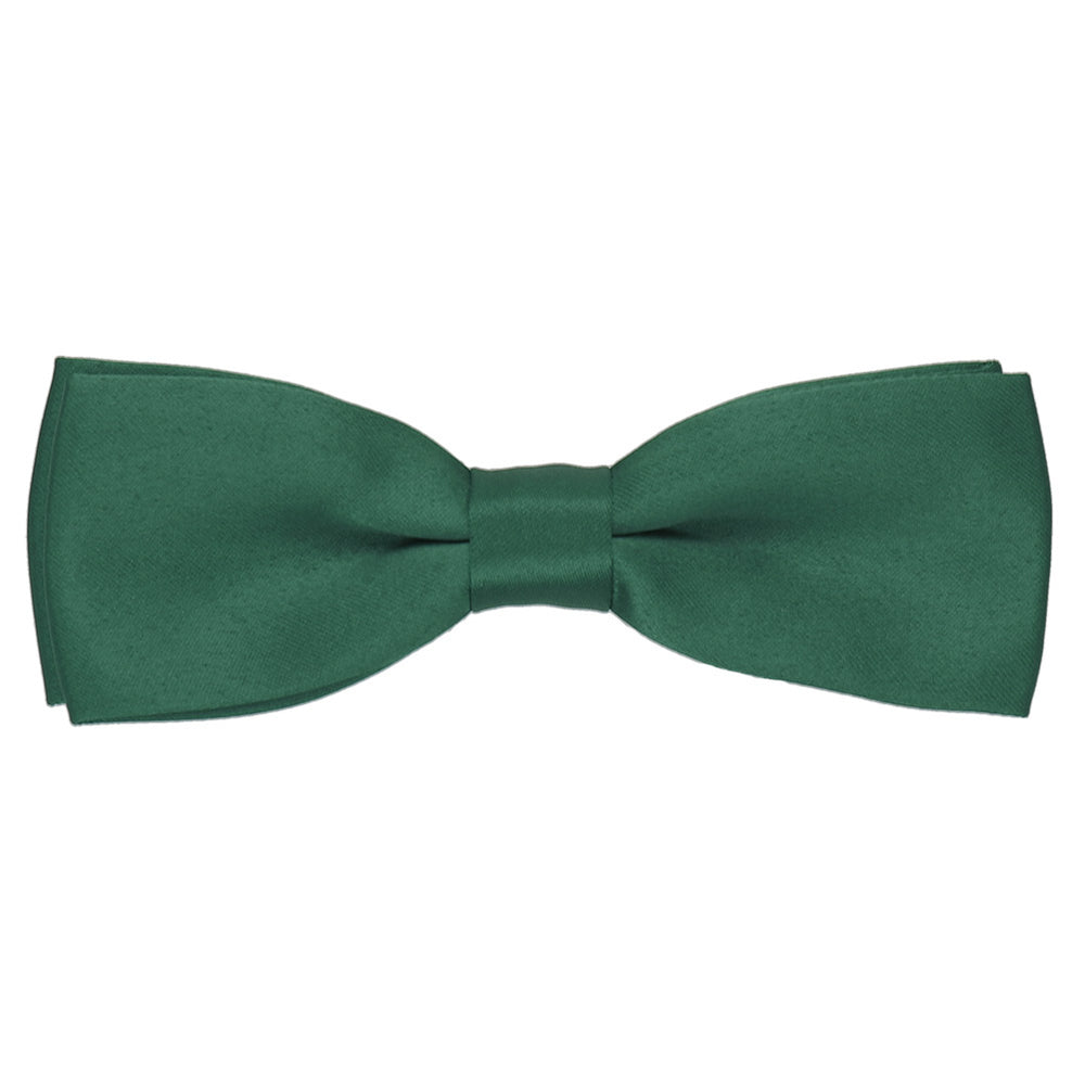 An evergreen bow tie in a slim width