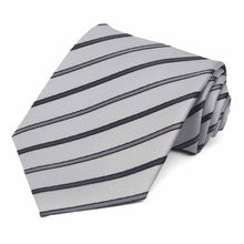 Load image into Gallery viewer, Silver striped pattern tie