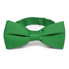 Load image into Gallery viewer, Irish Green Band Collar Bow Tie
