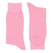 Load image into Gallery viewer, Pair of men&#39;s pink dress socks