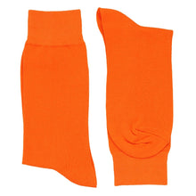 Load image into Gallery viewer, Pair of men&#39;s tangerine dress socks folded
