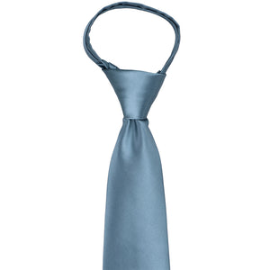 The knot and collar on a serene zipper tie