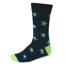 Load image into Gallery viewer, Men&#39;s blue and green star socks on navy blue background