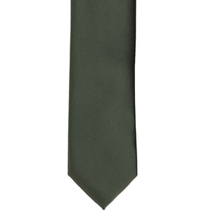 The front bottom view of a tarragon tie in a slim width