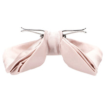 Load image into Gallery viewer, Side view of a tea rose pink clip-on bow tie